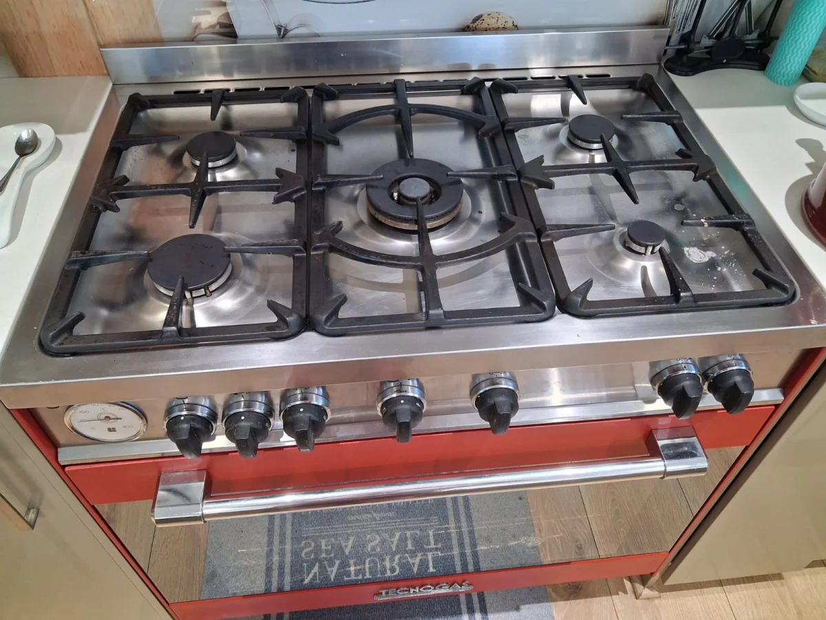 Stove repair work